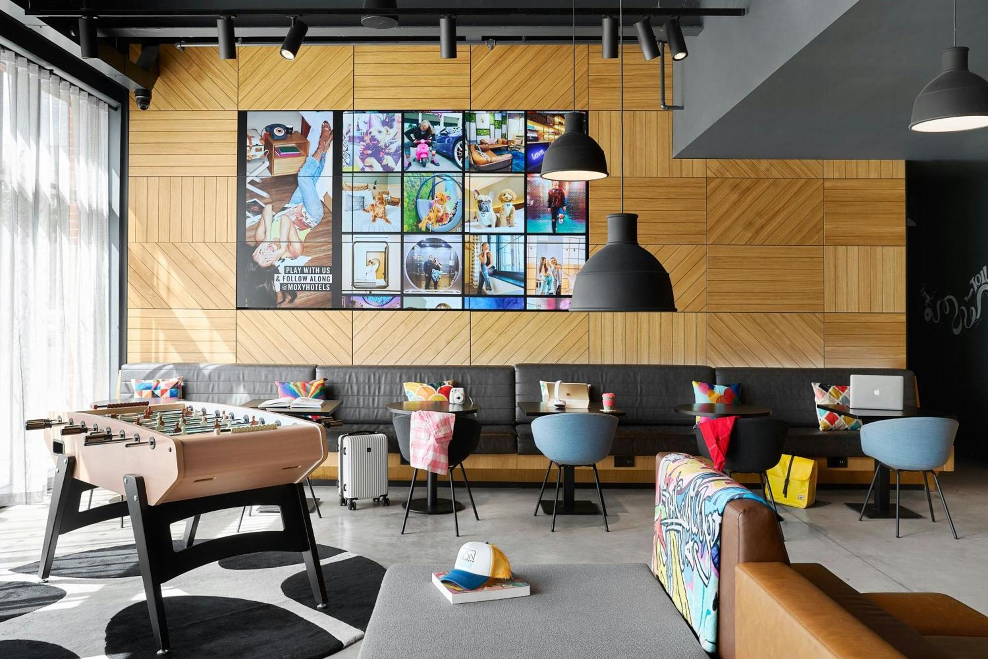 Moxy Bristol Hotel Exterior foto