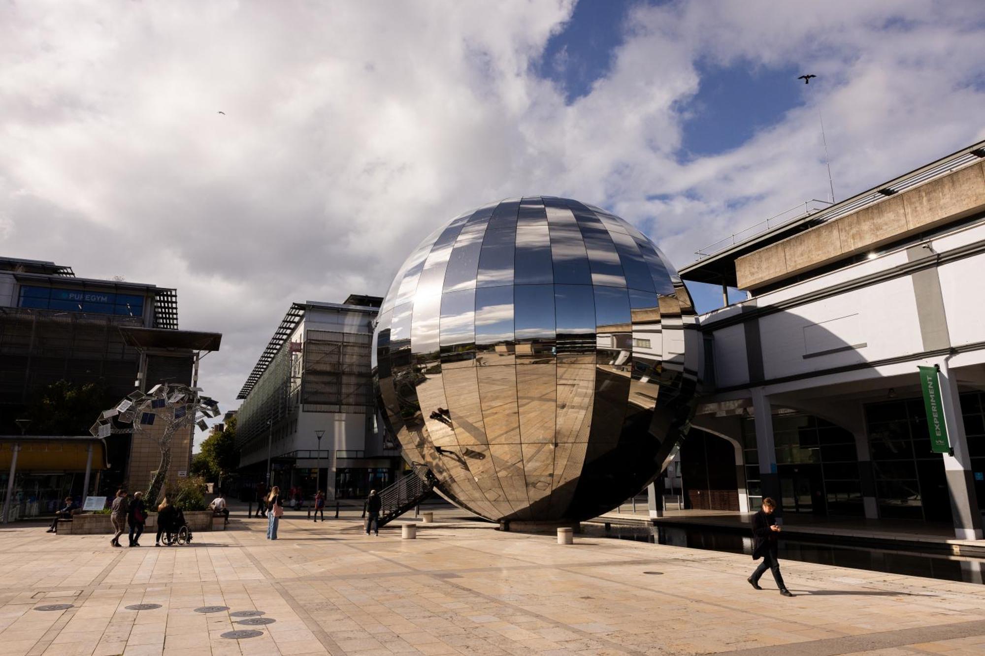 Moxy Bristol Hotel Exterior foto